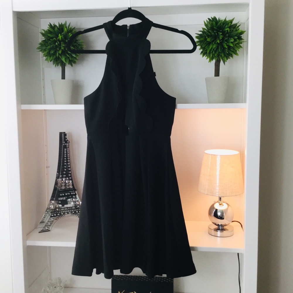 BCBGeneration, BRAND NEW Dress, W/Belly Tease - Picture 5 of 7